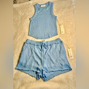 Ocean Drive Light Blue Ribbed Short/tank Set. Short lge. Tank med